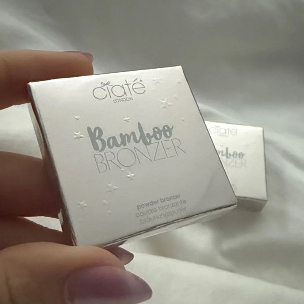 NIB CIATÉ LONDON Bamboo Bronzer in Palm Island